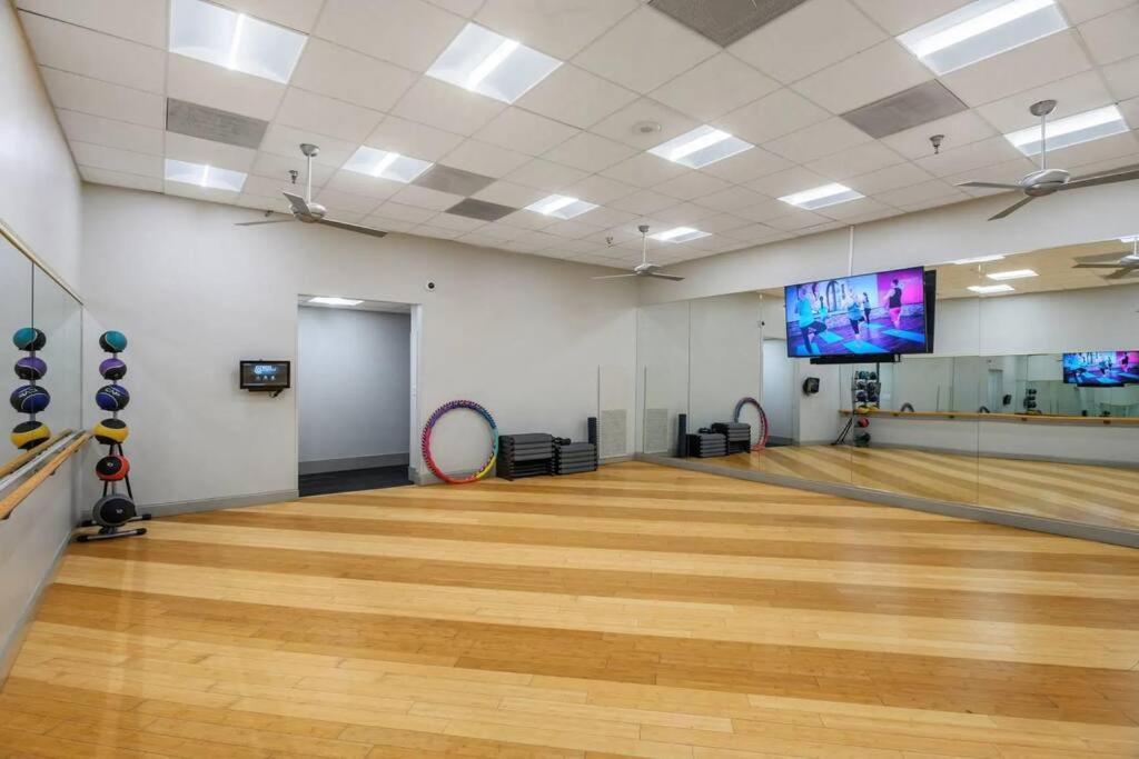 Unique Apartment In A Great Pentagon City Location Arlington Esterno foto